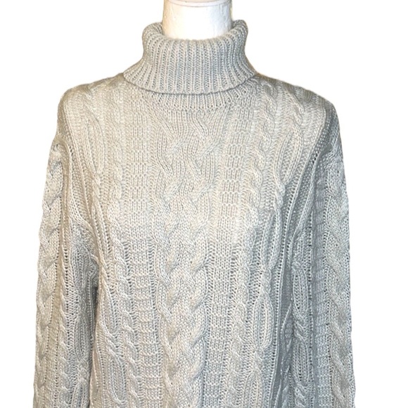 ASOS Design Light Gray Cable Knit Turtleneck Sweater - M T - Picture 2 of 10